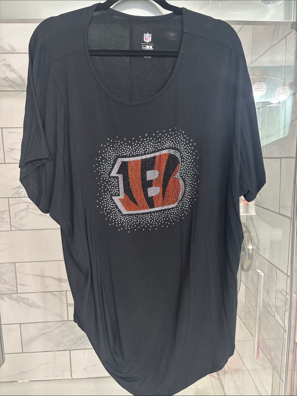 NFL MSX Michael Strahan Black Tee with Rhinestone Cincinnati Bengals Emblem